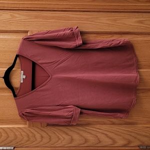 Green Envelope  pink shirt size L